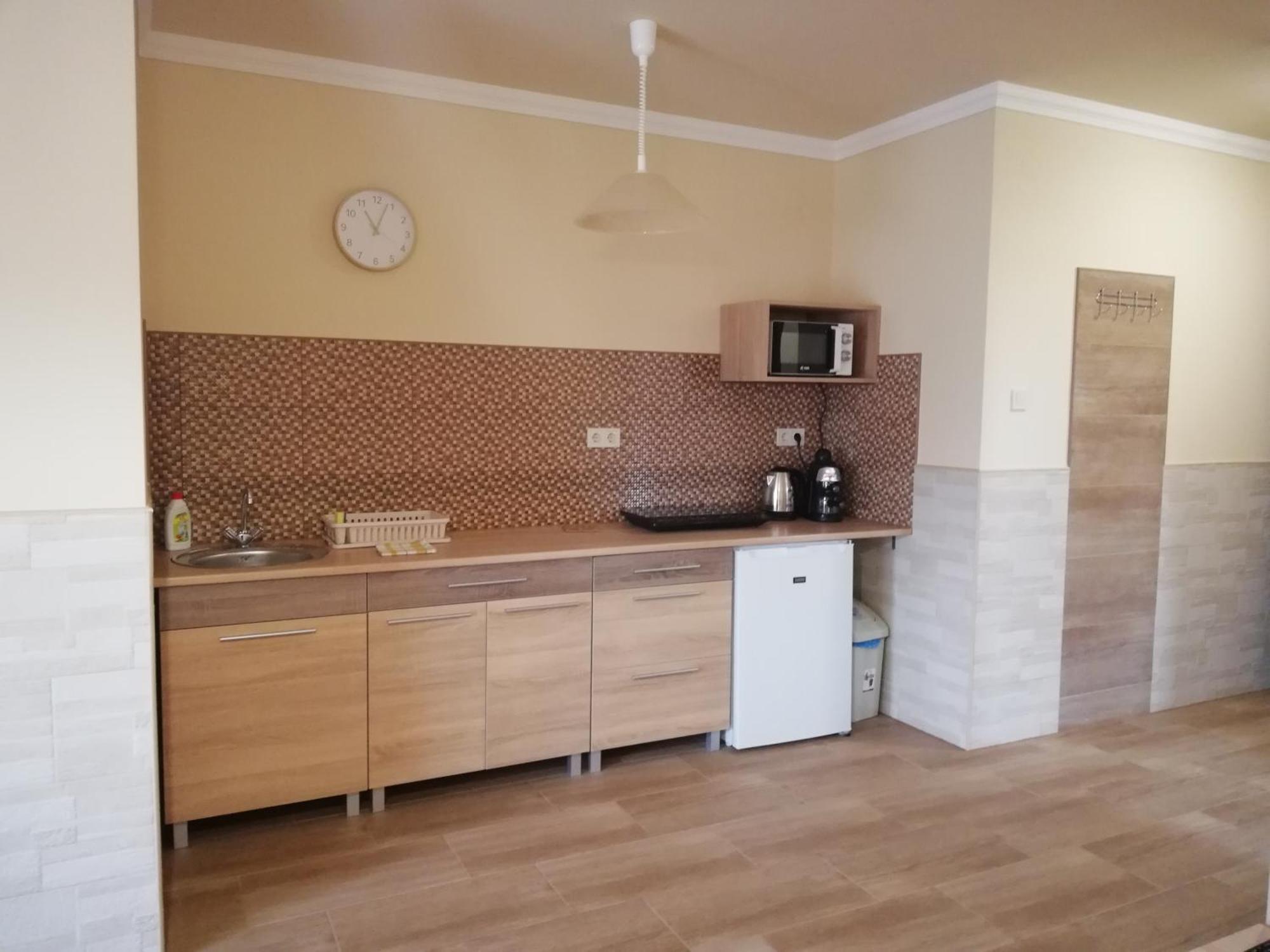 Imola Es Andrea Apartmanhaz 3 Hajdúszoboszló Eksteriør billede