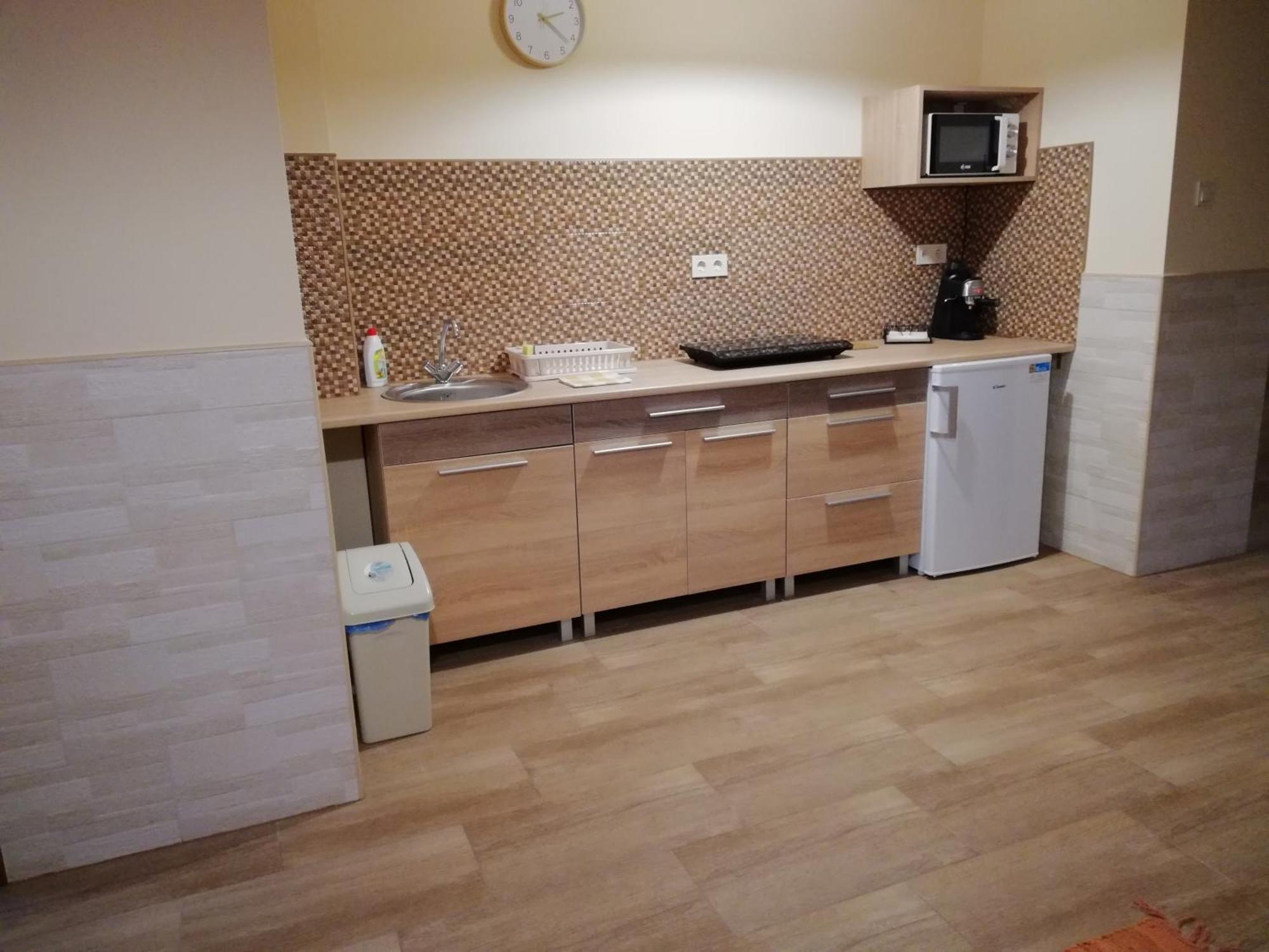 Imola Es Andrea Apartmanhaz 3 Hajdúszoboszló Eksteriør billede